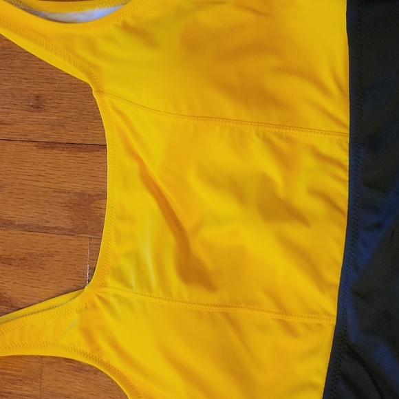 Cupshe One piece swimsuit Size LG - Picture 2 of 8